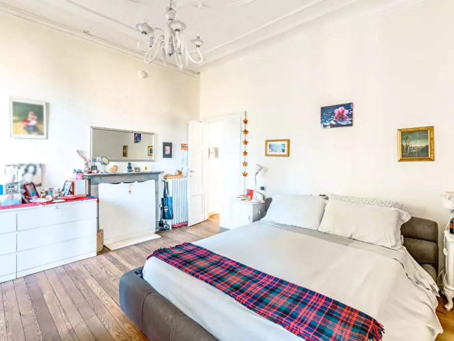 Immagine 19 di Villa in vendita  in via Cantoni, 10 a Arona