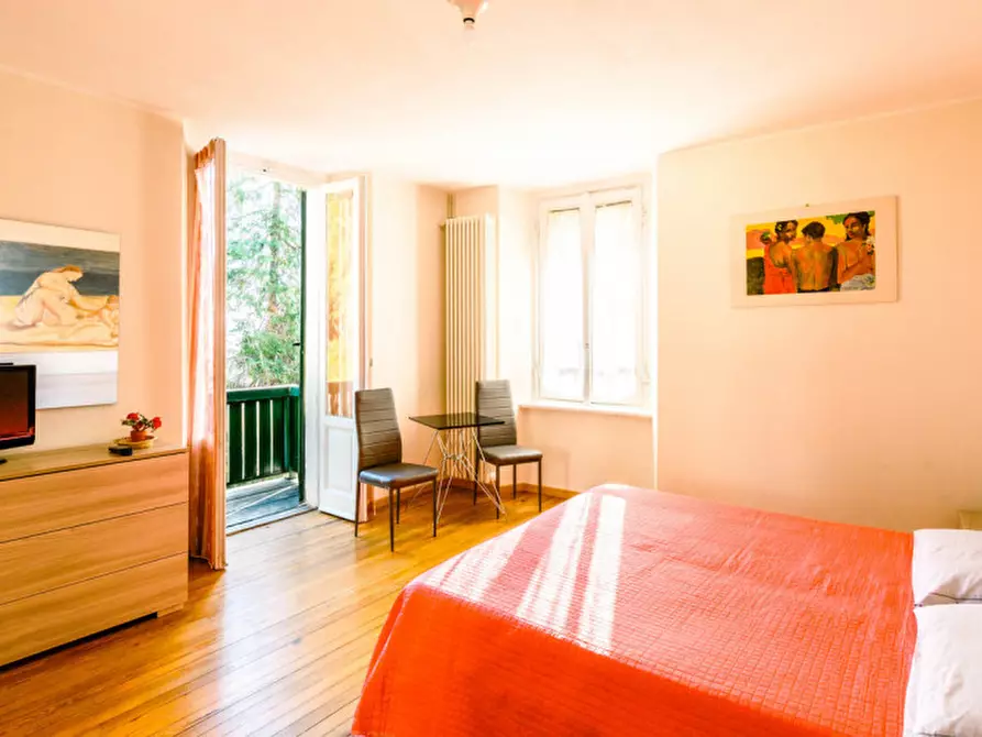 Immagine 20 di Villa in vendita  in via Cantoni, 10 a Arona