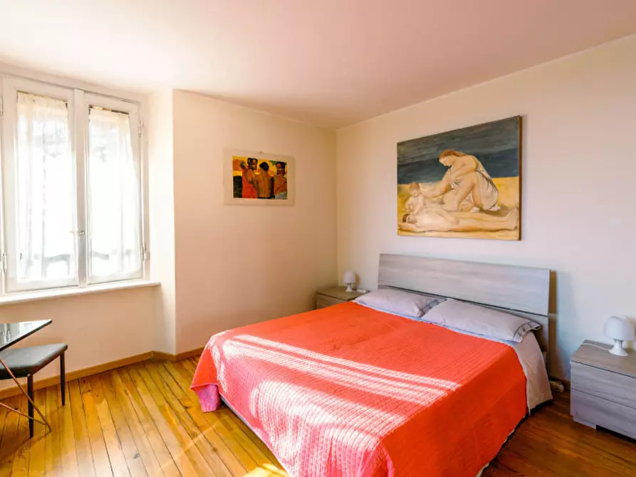 Immagine 21 di Villa in vendita  in via Cantoni, 10 a Arona