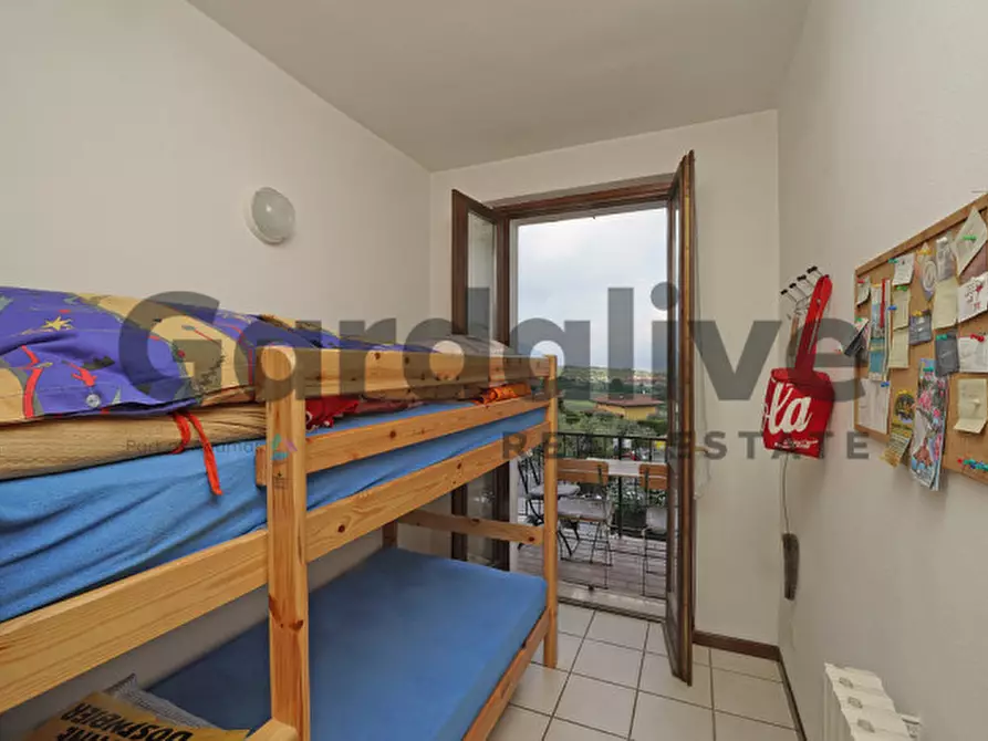 Immagine 18 di Appartamento in vendita  in Piazza olivieri 1 a Polpenazze Del Garda