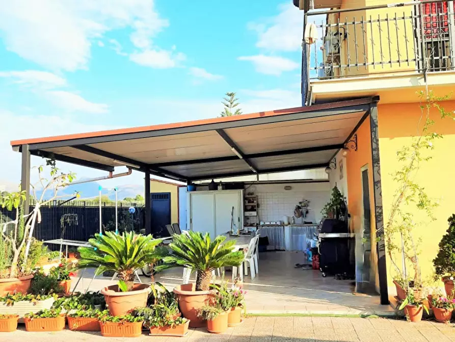 Immagine 3 di Villa in vendita  in Contrada Cicala a Partinico