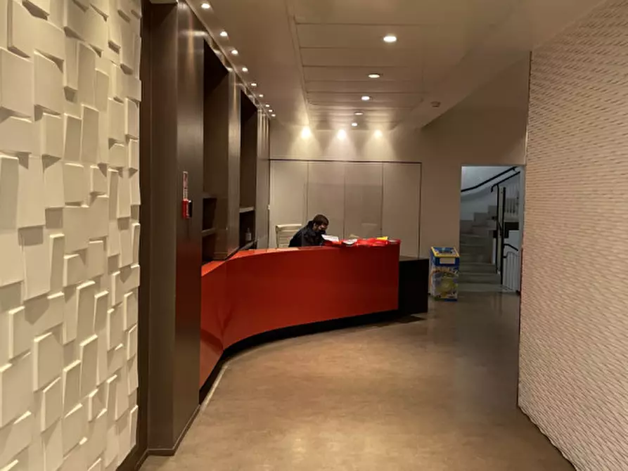 Immagine 9 di Ufficio in affitto  in Via Cristoforo Colombo 149 a Roma