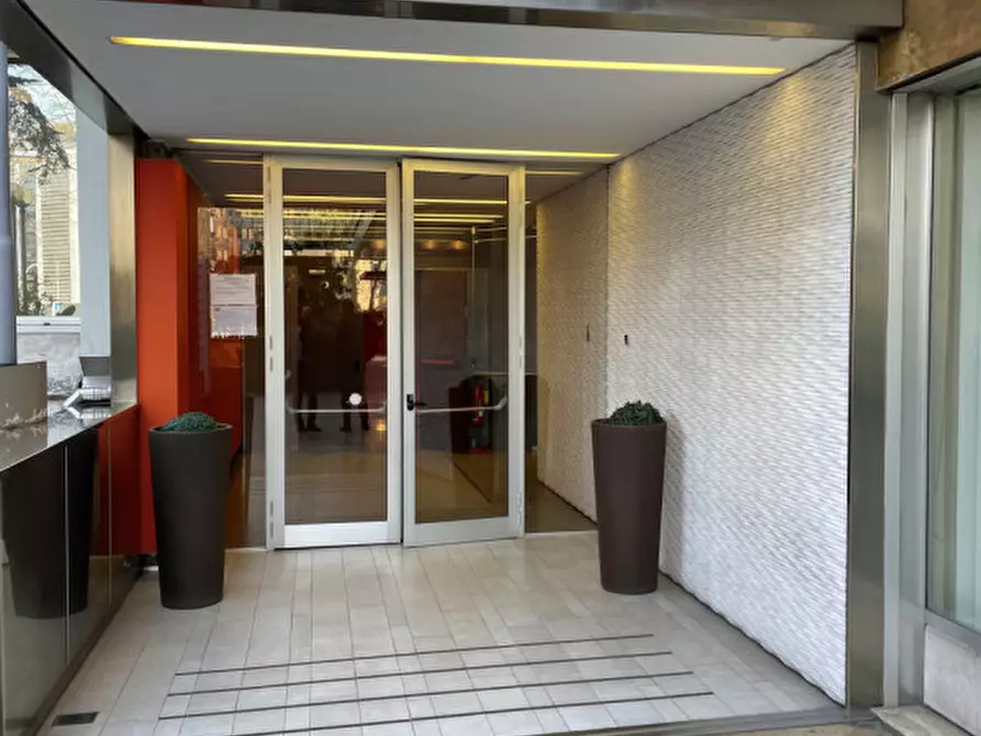 Immagine 10 di Ufficio in affitto  in Via Cristoforo Colombo 149 a Roma