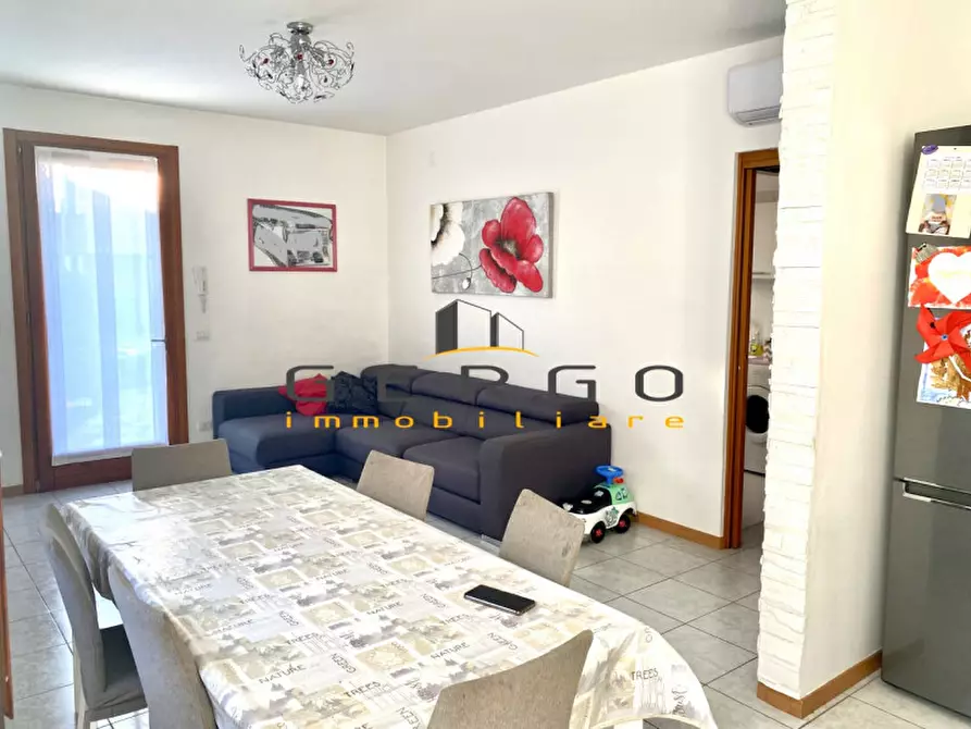 Immagine 1 di Casa quadrifamiliare in vendita  in Via Francesco Morosini a Loreggia