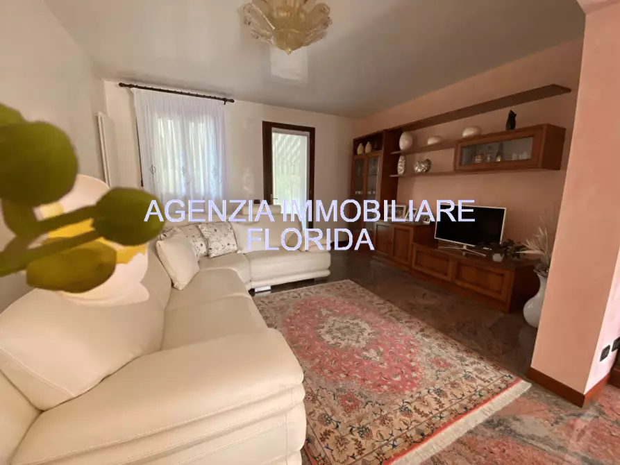 Immagine 3 di Casa bifamiliare in vendita  a Piombino Dese