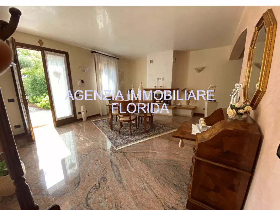 Immagine 4 di Casa bifamiliare in vendita  a Piombino Dese