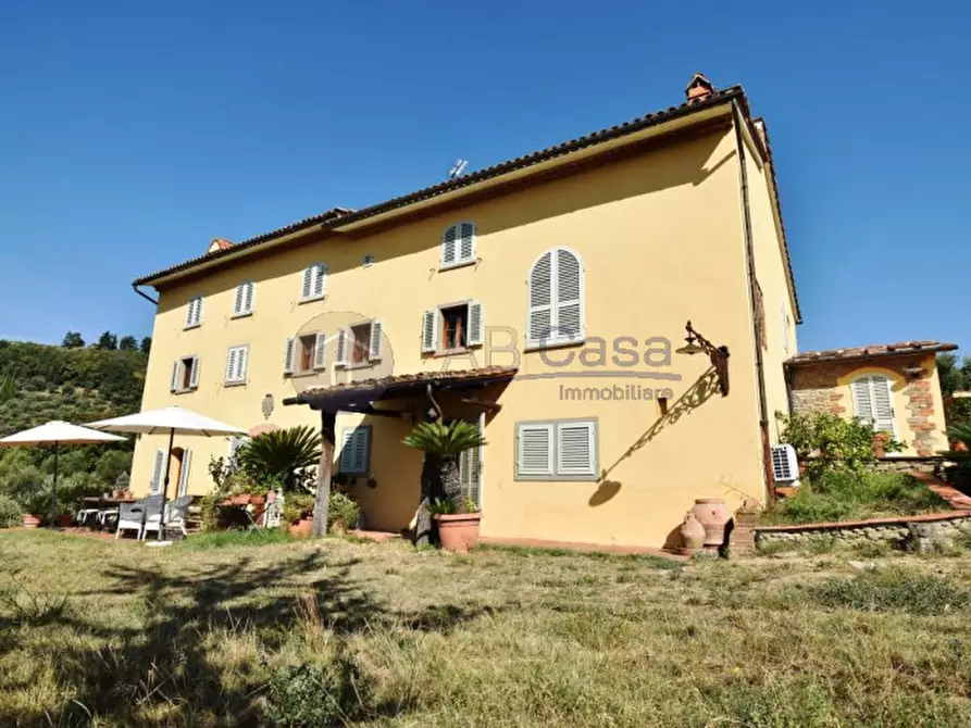 Immagine 2 di Villa in vendita  in Via della lisca 2 a Pistoia