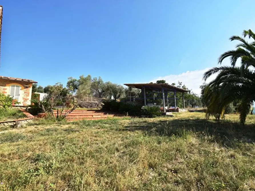 Immagine 5 di Villa in vendita  in Via della lisca 2 a Pistoia