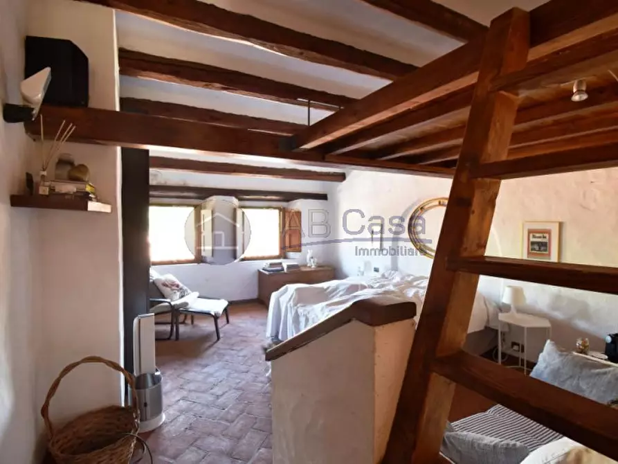 Immagine 34 di Villa in vendita  in Via della lisca 2 a Pistoia