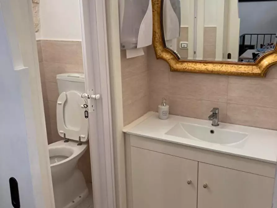 Immagine 13 di Attività commerciale in vendita  in Via Orto Nannavecchia a Ceglie Messapico