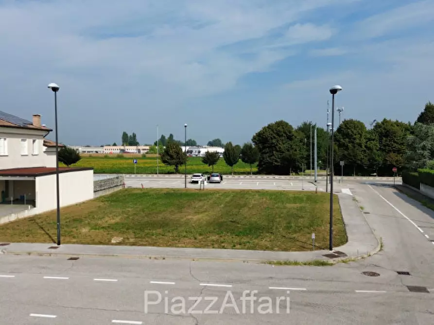 Immagine 7 di Terreno in vendita  in Via Roma a Codevigo