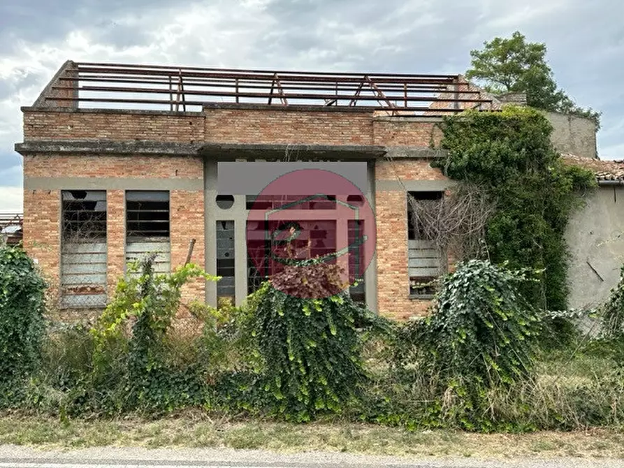 Immagine 2 di Terreno in vendita  a Santarcangelo Di Romagna