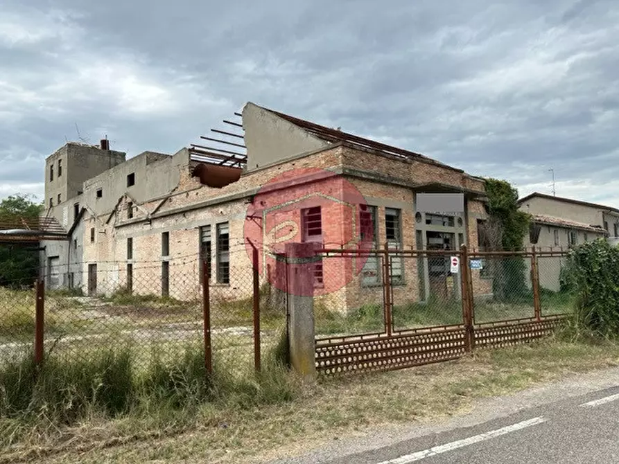 Immagine 4 di Terreno in vendita  a Santarcangelo Di Romagna