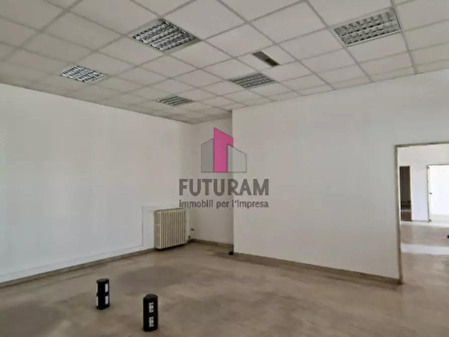 Immagine 5 di Ufficio in affitto  a Albignasego