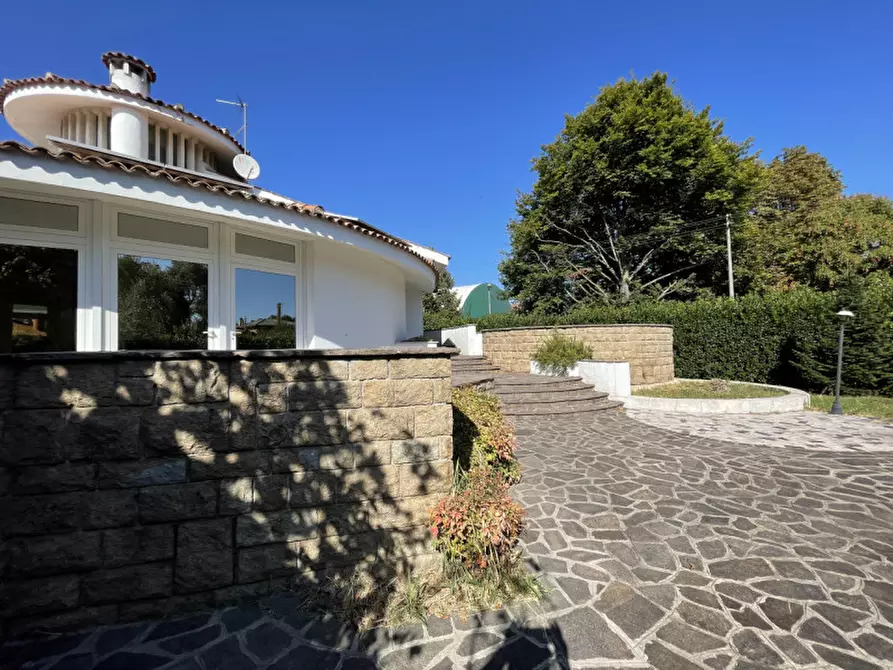 Immagine 1 di Casa indipendente in vendita  in via alfieri a Granze