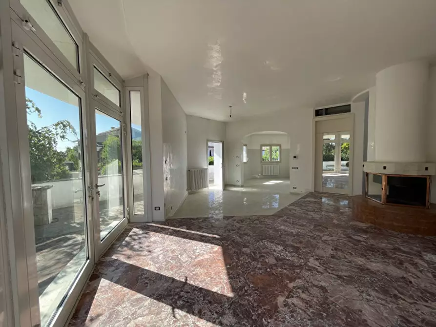 Immagine 3 di Casa indipendente in vendita  in via alfieri a Granze