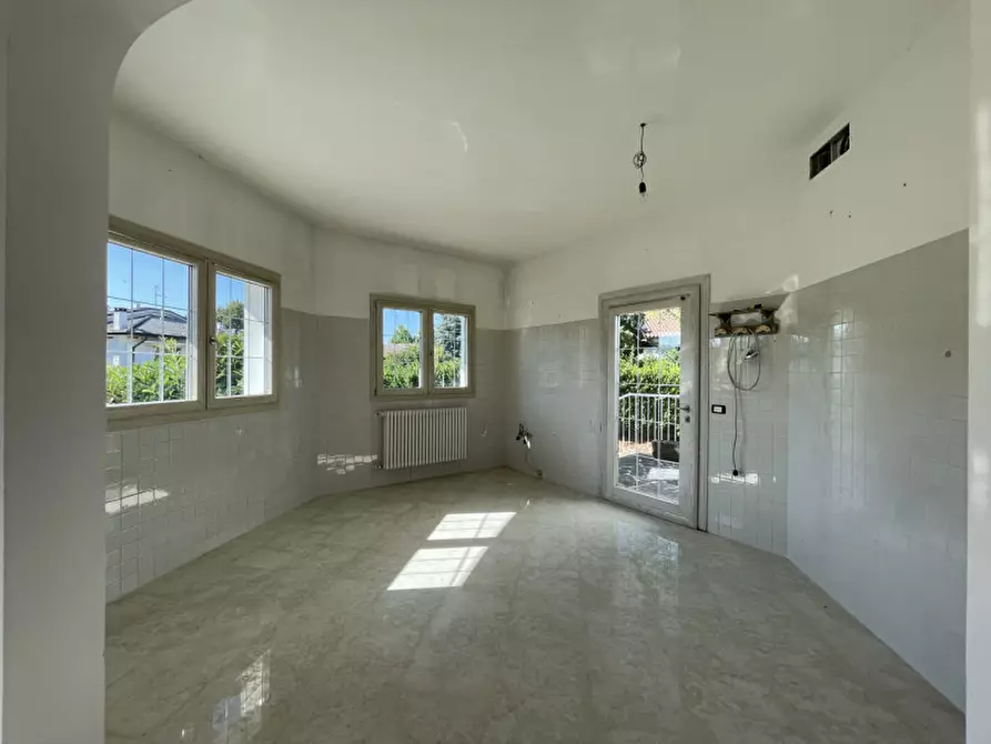 Immagine 8 di Casa indipendente in vendita  in via alfieri a Granze