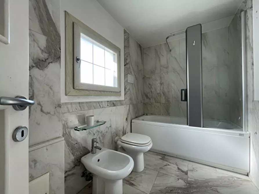 Immagine 9 di Casa indipendente in vendita  in via alfieri a Granze