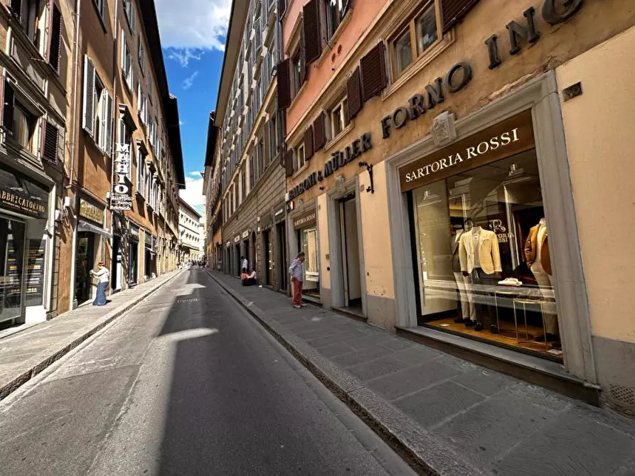 Immagine 1 di Negozio in affitto  in via della vigna nuova a Firenze