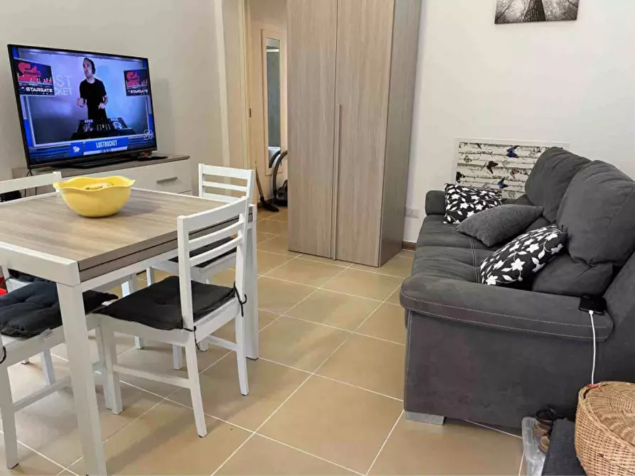 Immagine 3 di Appartamento in vendita  in VIA CAPRI a Senigallia