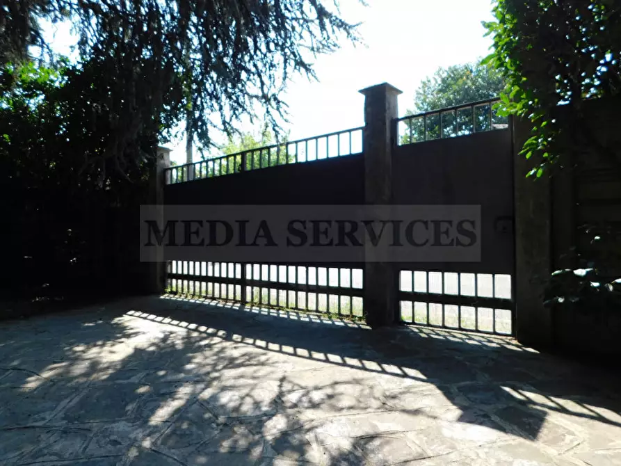 Immagine 25 di Villa in vendita  in via Abetone n° 1 a Garlasco