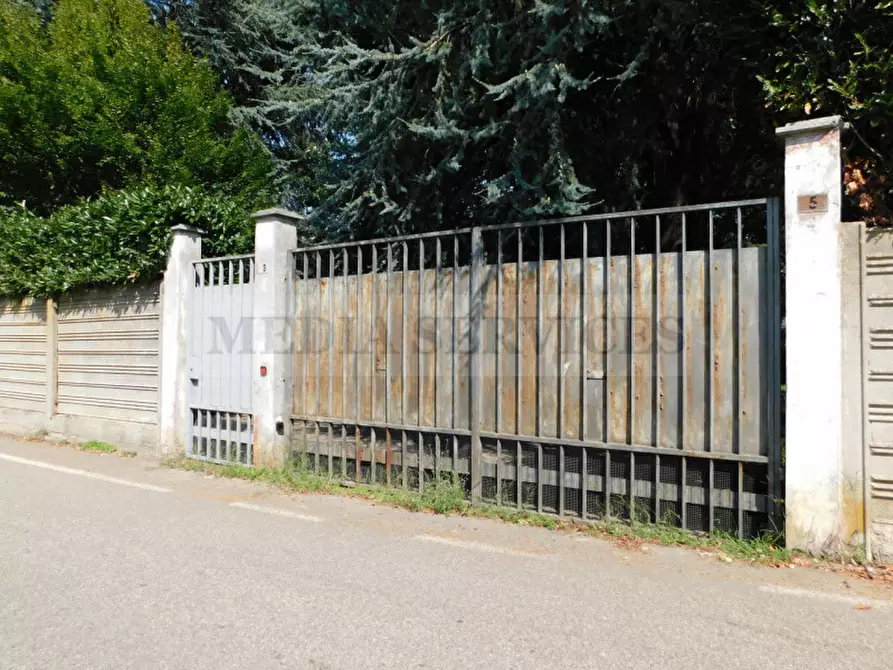 Immagine 27 di Villa in vendita  in via Abetone n° 1 a Garlasco