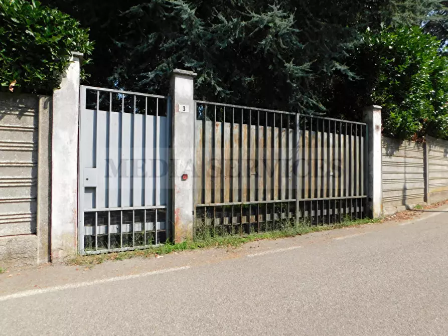 Immagine 28 di Villa in vendita  in via Abetone n° 1 a Garlasco