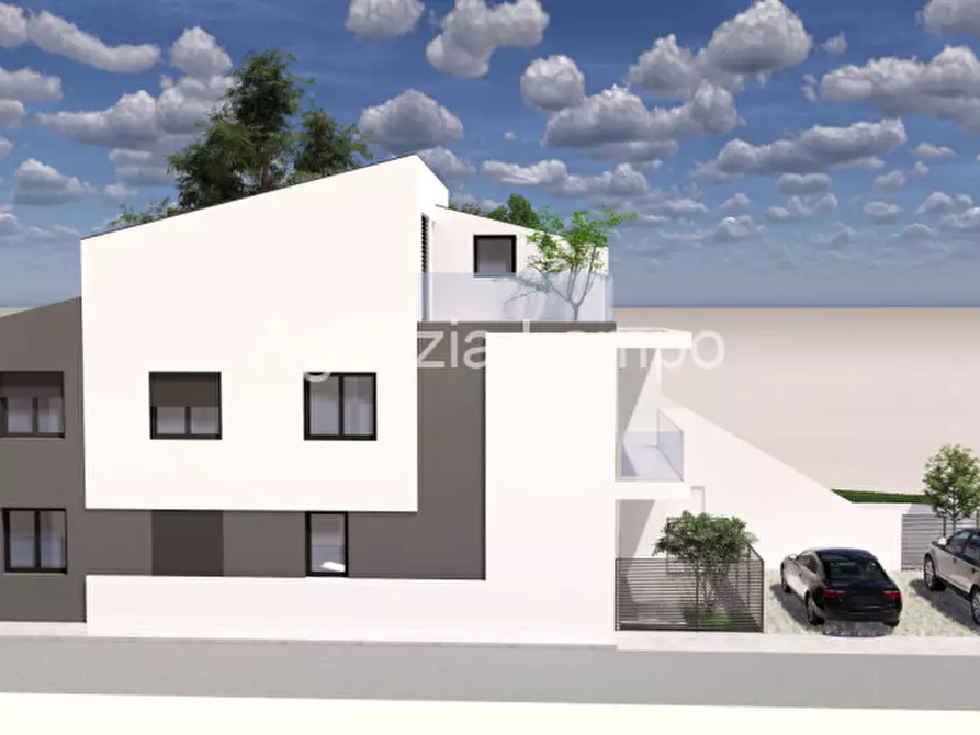 Immagine 2 di Casa bifamiliare in vendita  in Via Dalmazia a Portogruaro