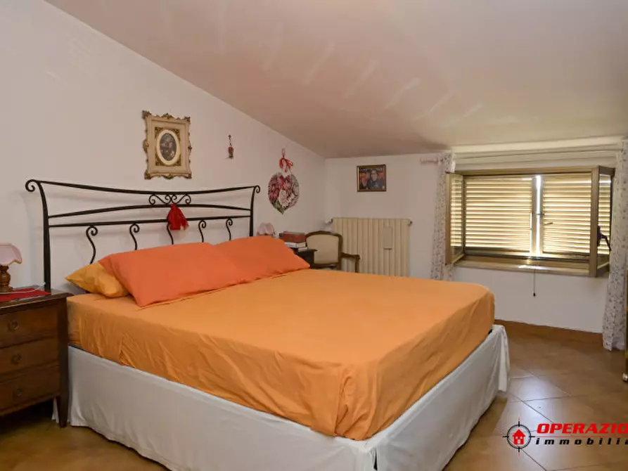 Immagine 16 di Appartamento in vendita  in via gambolò a Roma