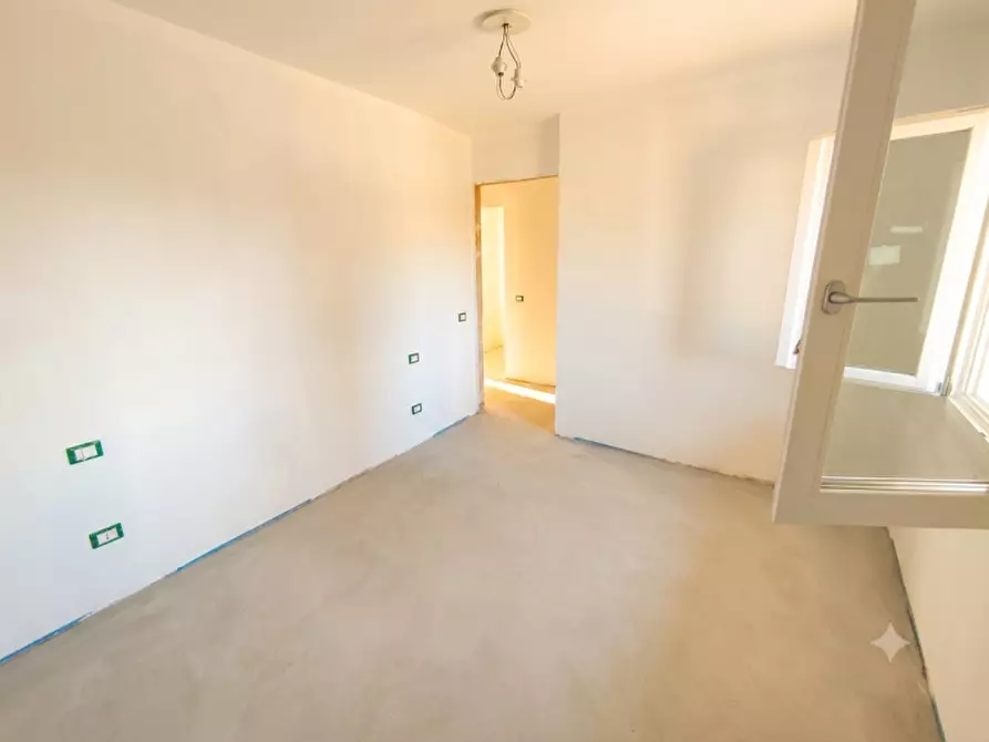 Immagine 11 di Casa indipendente in vendita  in via Puccini a Fontanafredda