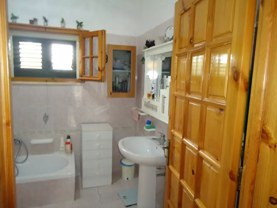 Immagine 24 di Villa in vendita  in SP 223 a Gallipoli
