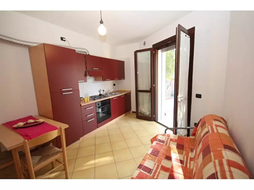 Immagine 2 di Appartamento in vendita  in Via Trieste a Rosolina