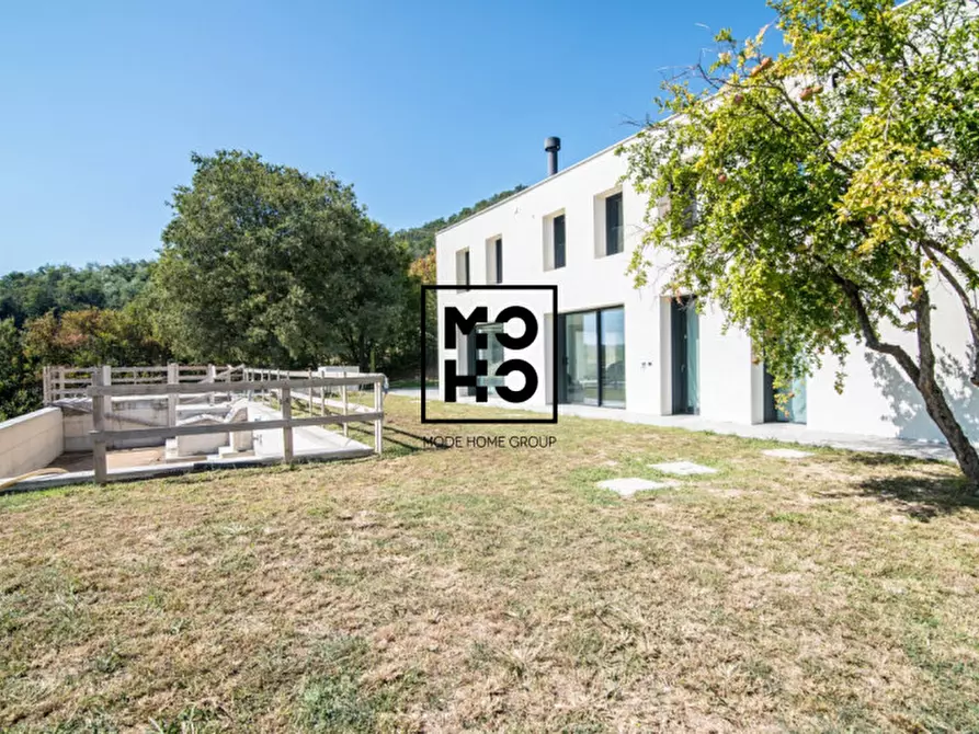 Immagine 2 di Villa in vendita  a Teolo