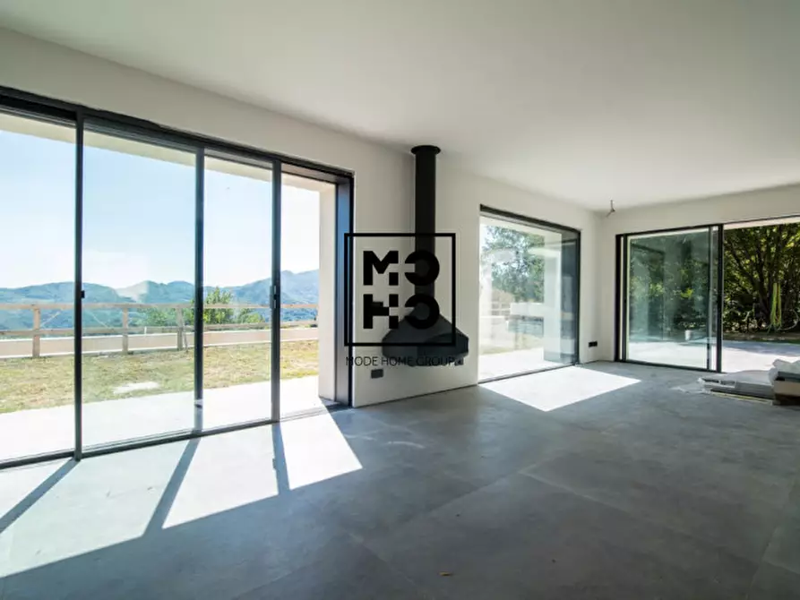 Immagine 3 di Villa in vendita  a Teolo