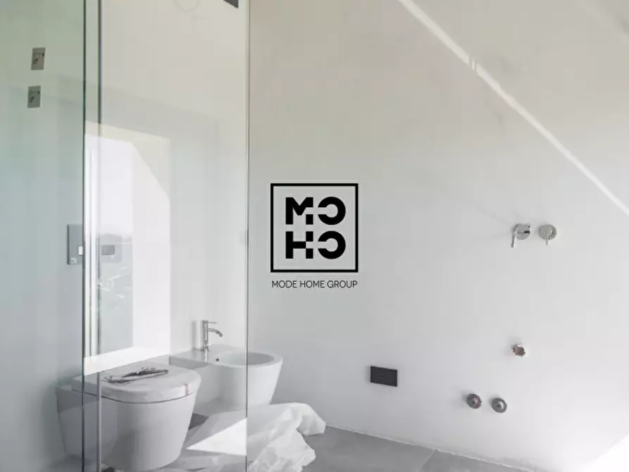 Immagine 21 di Villa in vendita  a Teolo