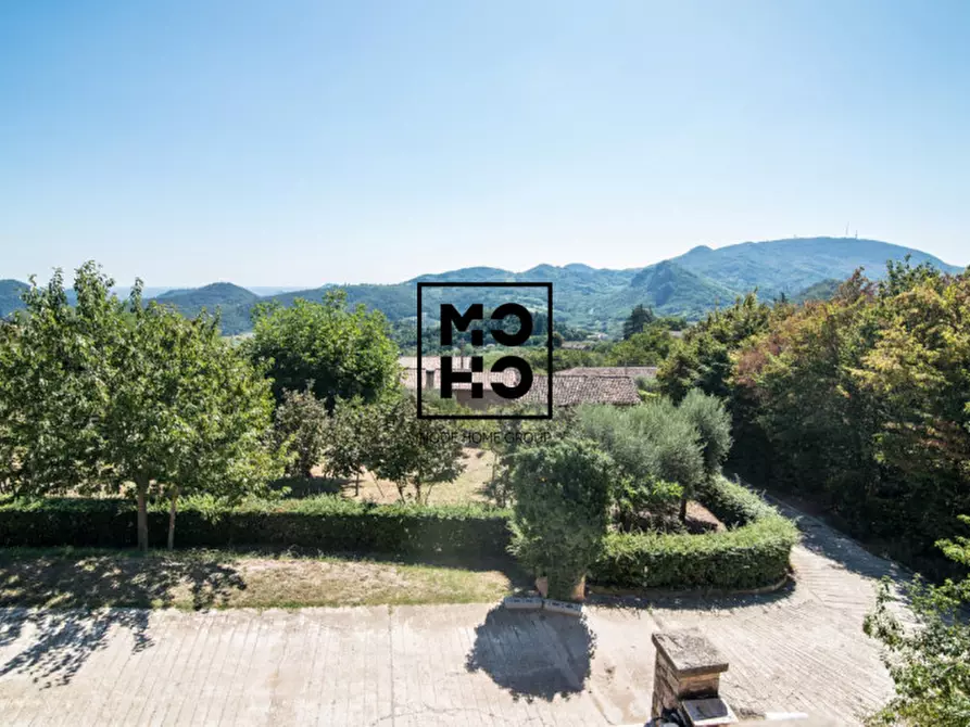 Immagine 25 di Villa in vendita  a Teolo