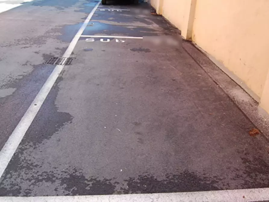 Immagine 1 di Posto auto in vendita  in PADOVA-CENTRO RIF. 937 a Padova