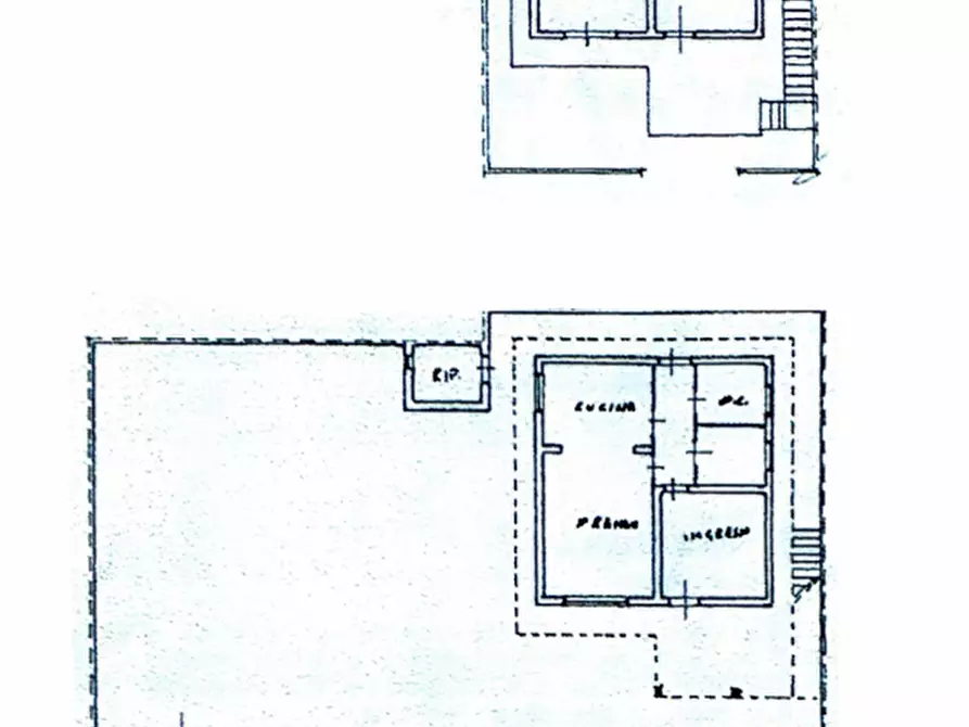 Immagine 27 di Villa in vendita  in VIA PESCE MISSINE, 61-63 a Trepuzzi