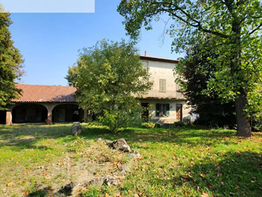 Immagine 2 di Casa indipendente in vendita  in Via Roma a Casteggio