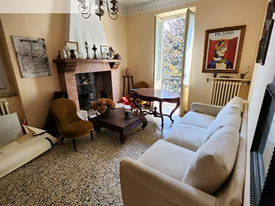 Immagine 5 di Casa indipendente in vendita  in Via Roma a Casteggio