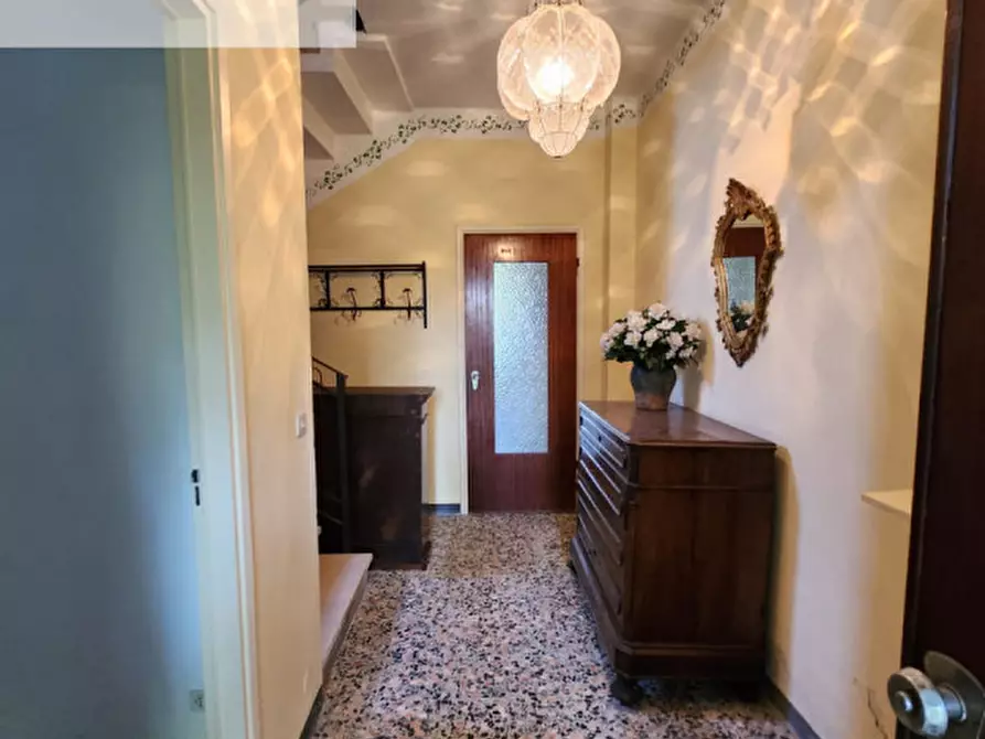 Immagine 12 di Casa indipendente in vendita  in Via Roma a Casteggio