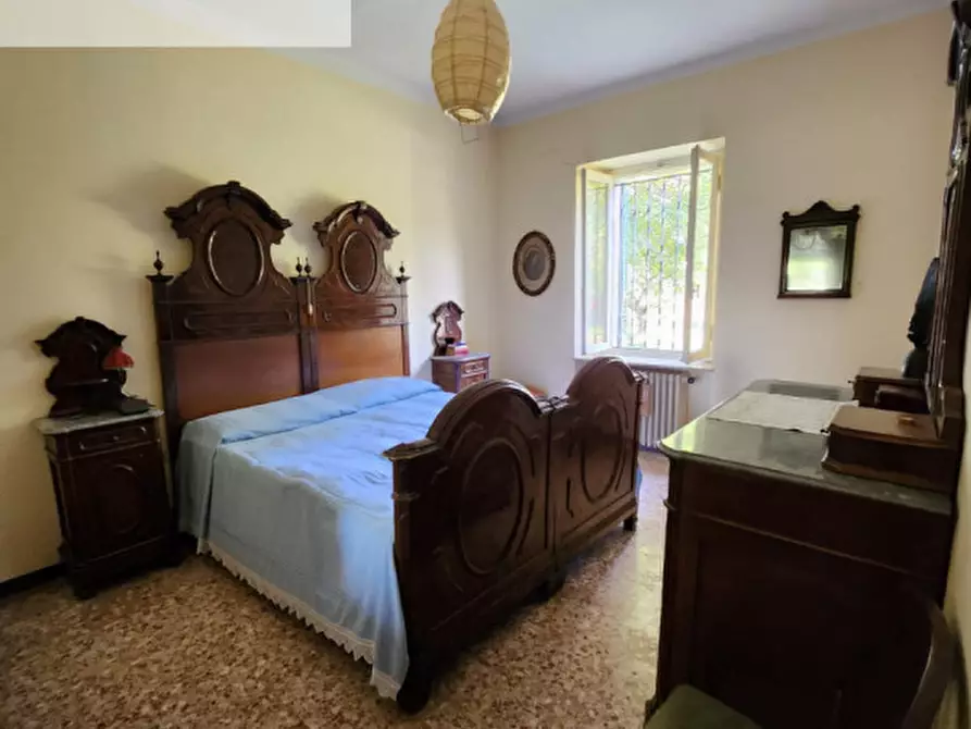 Immagine 17 di Casa indipendente in vendita  in Via Roma a Casteggio