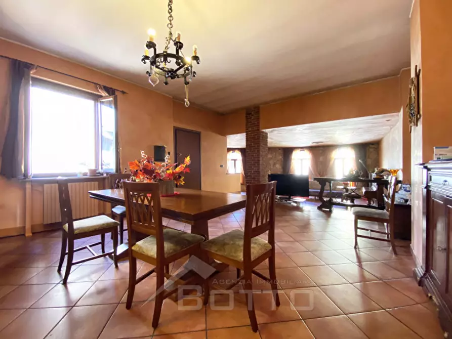 Immagine 7 di Appartamento in vendita  in Via Giuseppe Torchio 10 a Serravalle Sesia