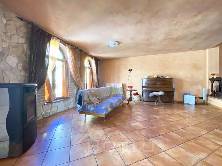 Immagine 8 di Appartamento in vendita  in Via Giuseppe Torchio 10 a Serravalle Sesia