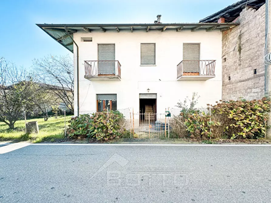 Immagine 1 di Villetta a schiera in vendita  in Via Torino a Roasio