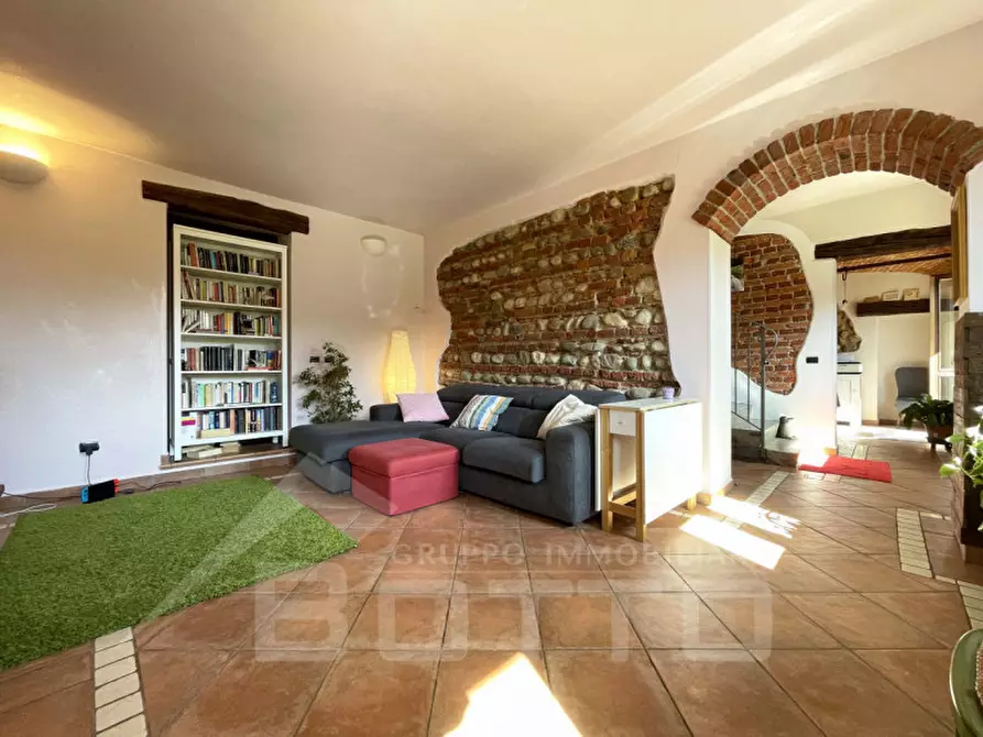 Immagine 5 di Casa indipendente in vendita  in via grizza a Oleggio