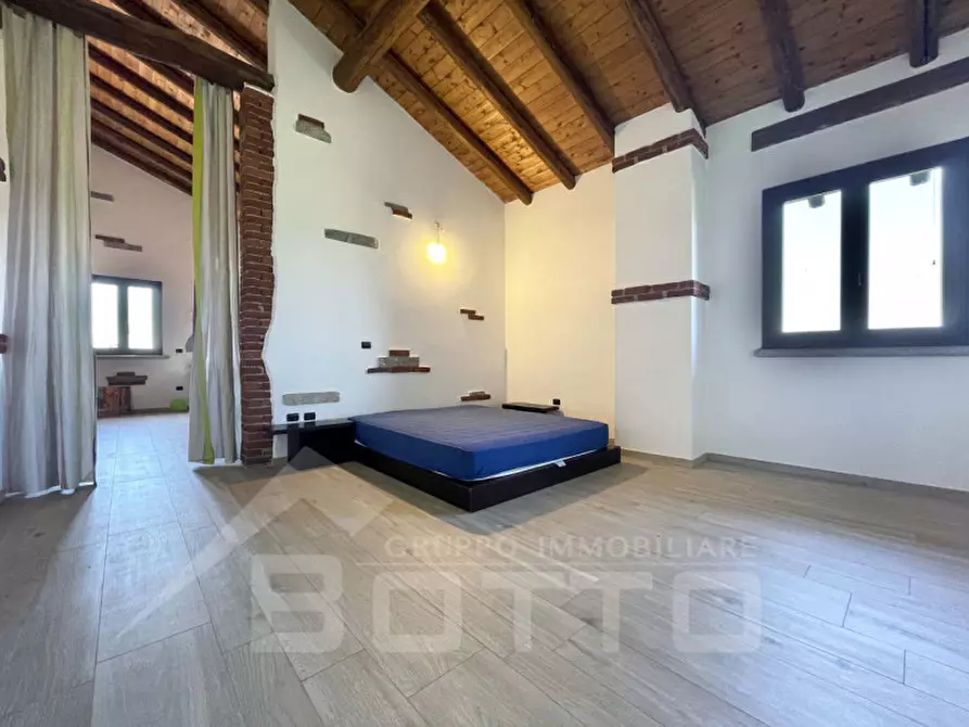 Immagine 13 di Casa indipendente in vendita  in via grizza a Oleggio
