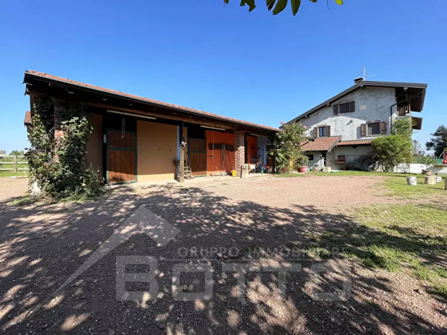 Immagine 19 di Casa indipendente in vendita  in via grizza a Oleggio