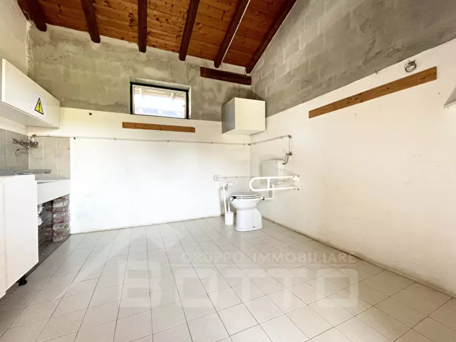 Immagine 20 di Casa indipendente in vendita  in via grizza a Oleggio