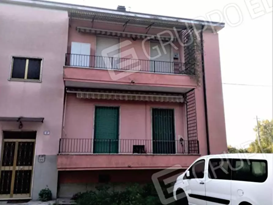Immagine 1 di Appartamento in vendita  in VIA CASON 1/B a Verona